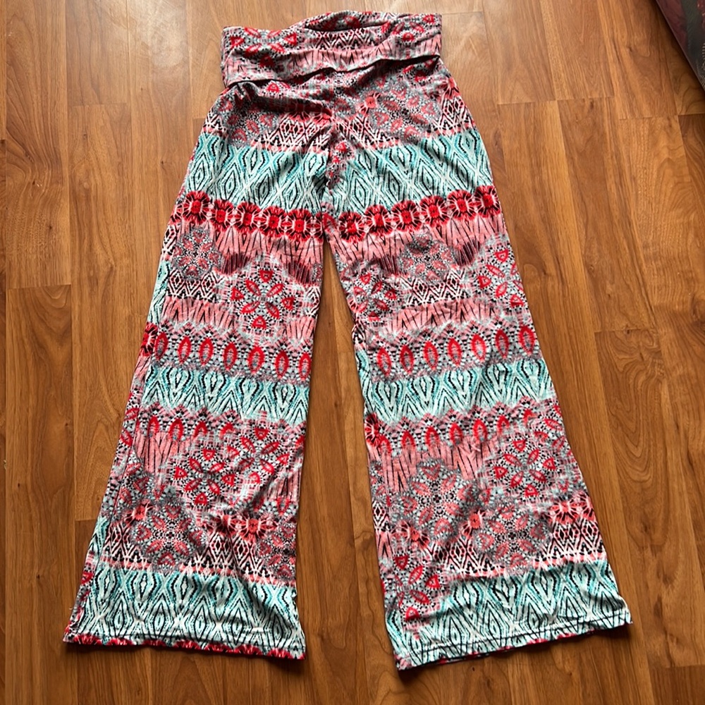 Fold over flair pants. Very soft